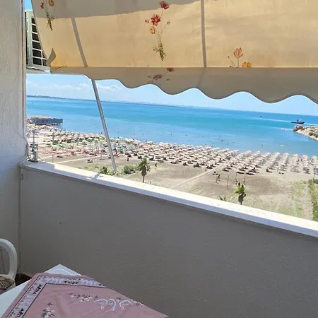 Albi Apartmet Beachfront In Shengjin Exterior photo