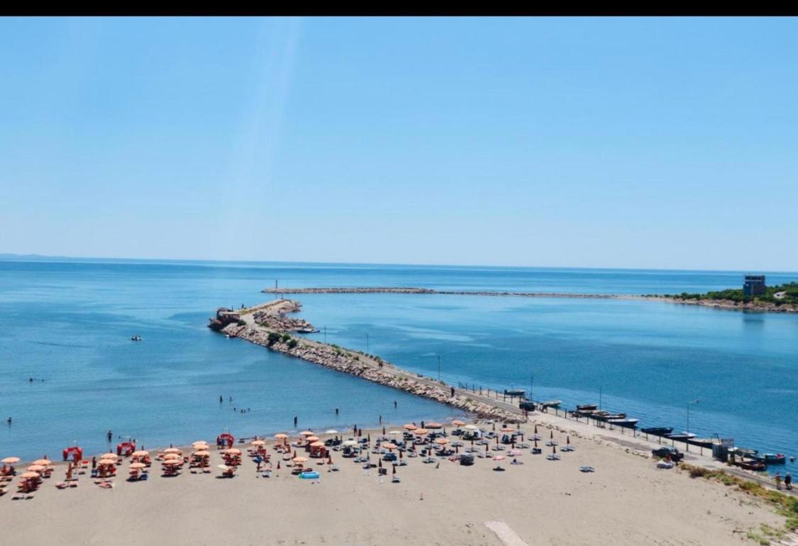 Albi Apartmet Beachfront In *