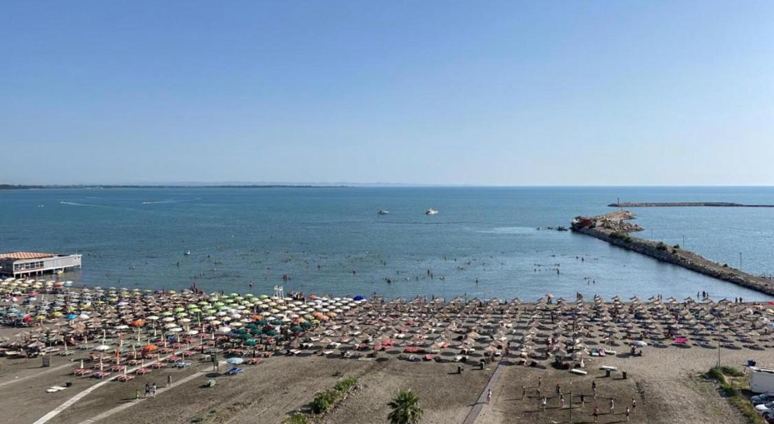 Albi Apartmet Beachfront In 公寓 *
