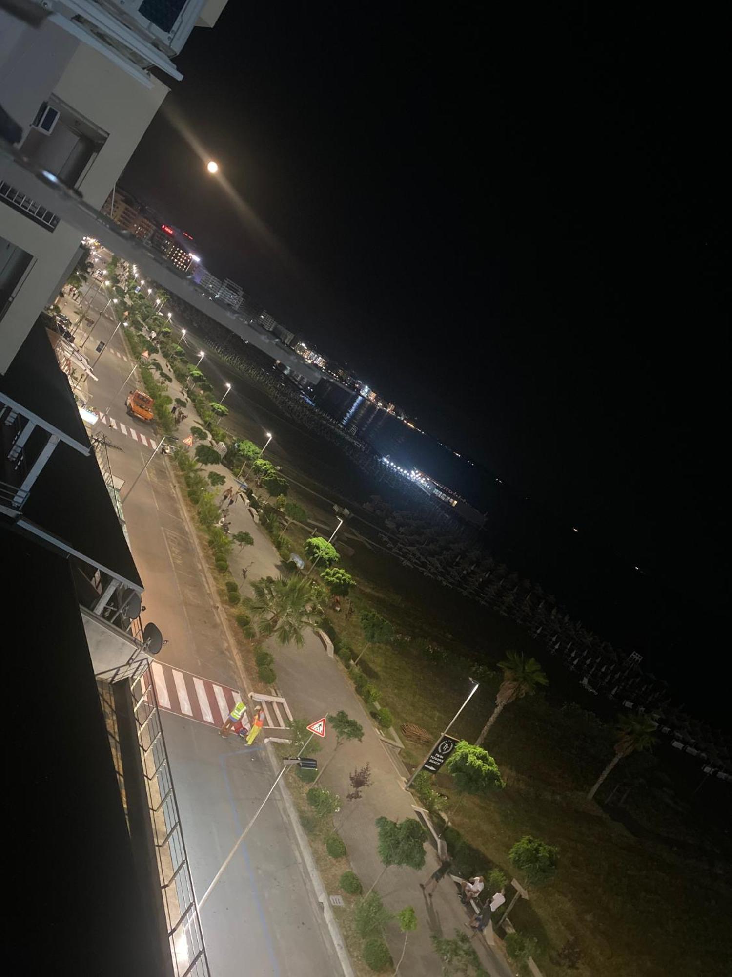Albi Apartmet Beachfront In * Shengjin