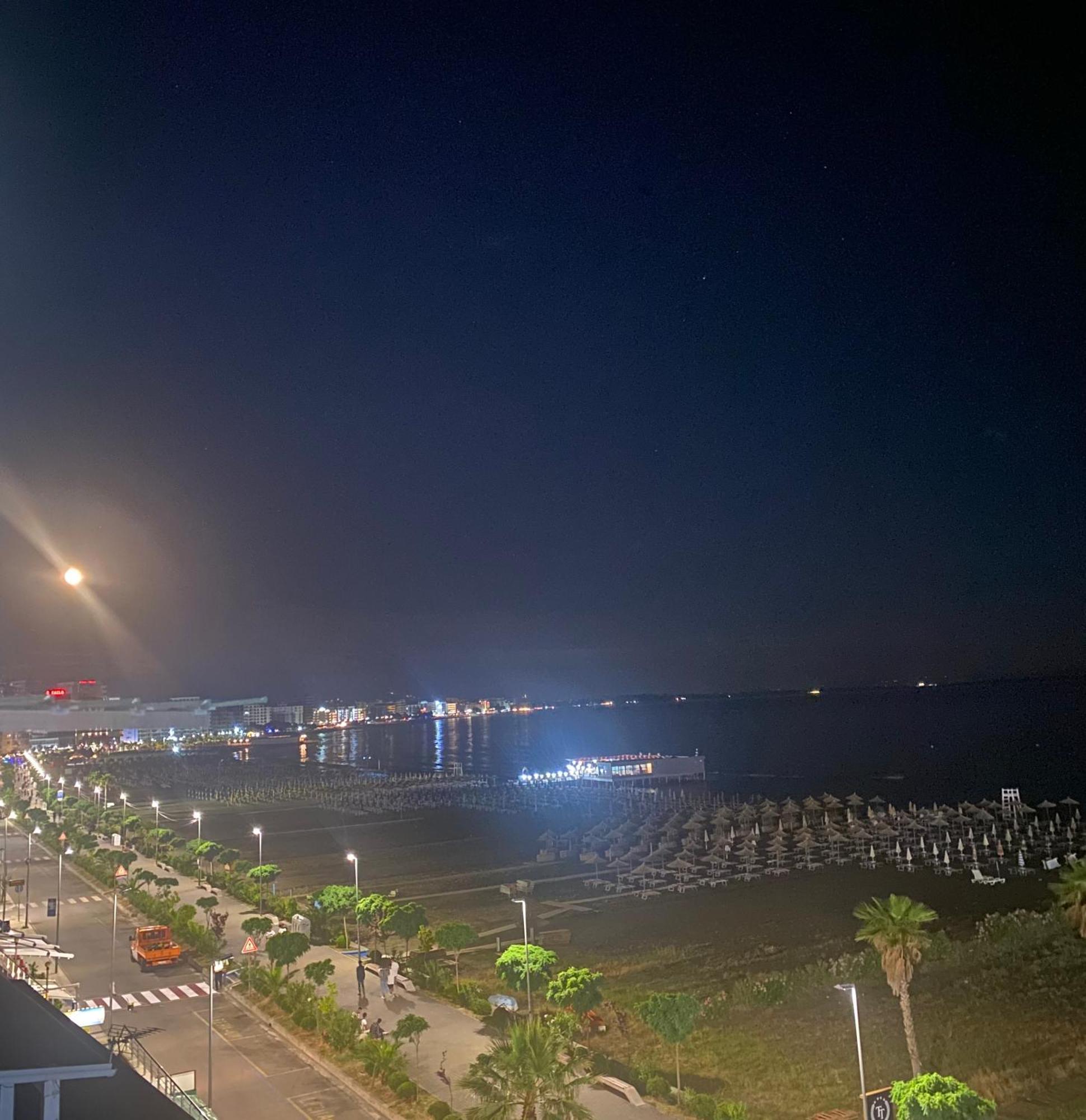 Albi Apartmet Beachfront In Апартаменты