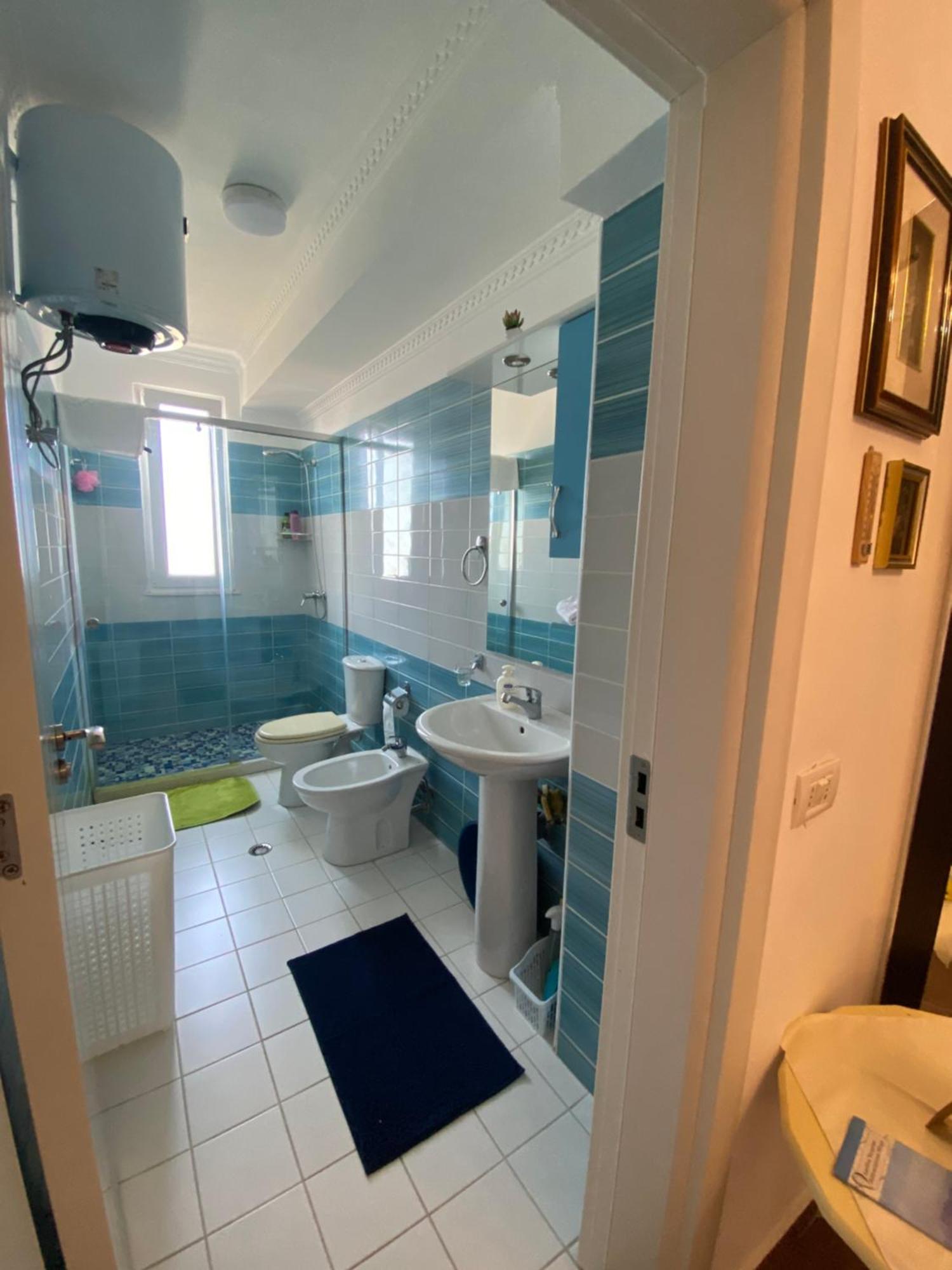 Albi Apartmet Beachfront In * Shengjin
